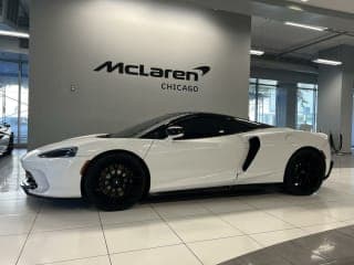 McLaren 2021 GT