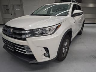 Toyota 2017 Highlander Hybrid