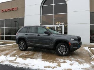 Jeep 2022 Grand Cherokee