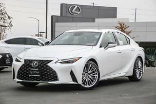 Lexus 2023 IS 300