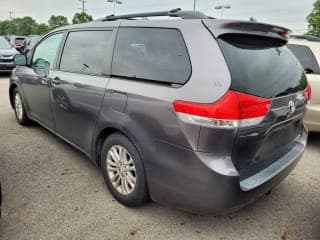 Toyota 2011 Sienna