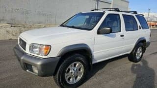 Nissan 2000 Pathfinder