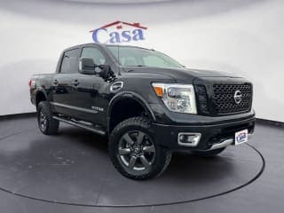 Nissan 2017 Titan