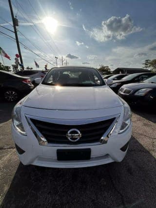 Nissan 2019 Versa