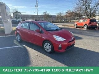 Toyota 2013 Prius c