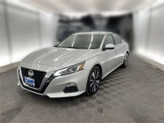 Nissan 2021 Altima