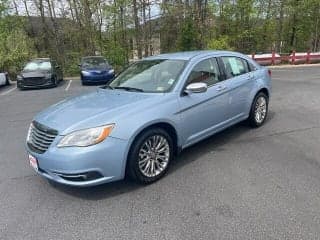 Chrysler 2012 200