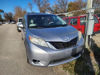 Toyota 2013 Sienna