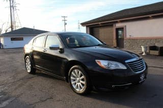 Chrysler 2013 200