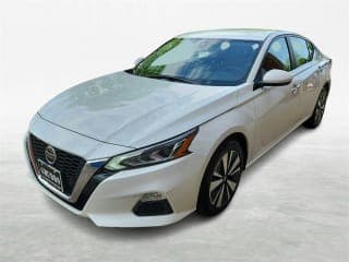 Nissan 2022 Altima