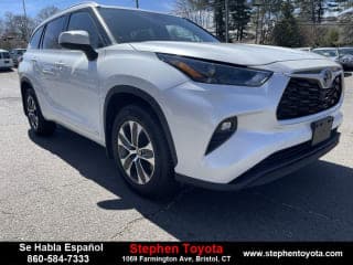 Toyota 2022 Highlander Hybrid