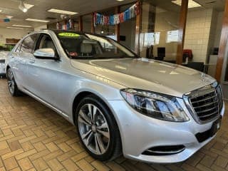 Mercedes-Benz 2015 S-Class