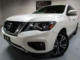 Nissan 2017 Pathfinder