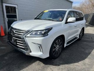 Lexus 2019 LX 570