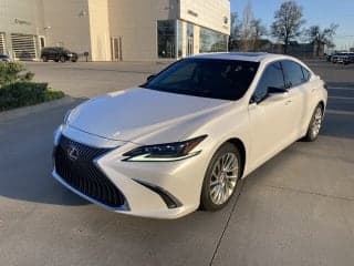 Lexus 2019 ES 300h