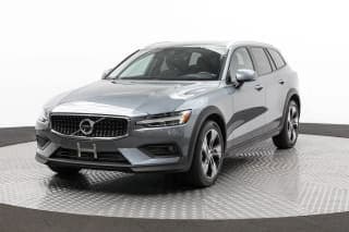 Volvo 2020 V60 Cross Country