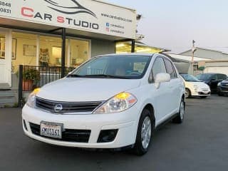 Nissan 2010 Versa