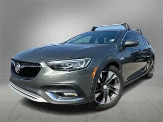 Buick 2019 Regal TourX