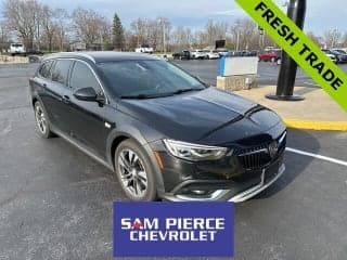 Buick 2018 Regal TourX