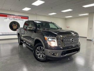 Nissan 2018 Titan