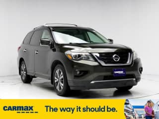 Nissan 2017 Pathfinder