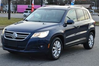 Volkswagen 2011 Tiguan