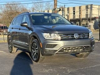 Volkswagen 2021 Tiguan