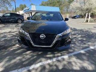 Nissan 2019 Altima