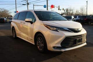 Toyota 2021 Sienna