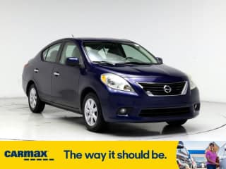 Nissan 2012 Versa