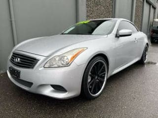 Infiniti 2009 G37