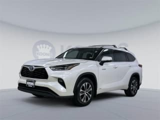 Toyota 2021 Highlander Hybrid