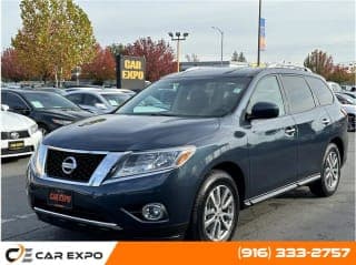 Nissan 2016 Pathfinder