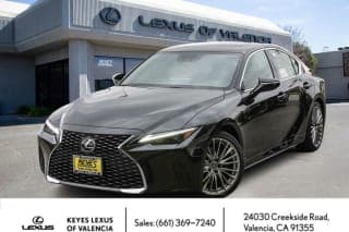 Lexus 2023 IS 300