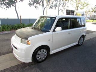 Scion 2006 xB