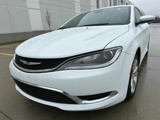 Chrysler 2015 200