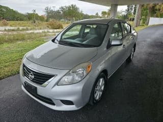 Nissan 2013 Versa