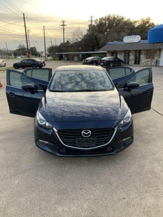 Mazda 2018 Mazda3