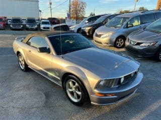 Ford 2006 Mustang