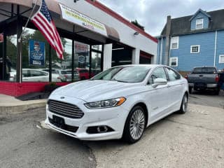 Ford 2014 Fusion Hybrid