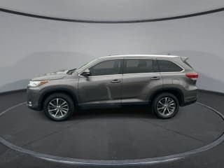 Toyota 2019 Highlander