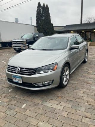 Volkswagen 2012 Passat