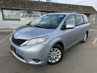 Toyota 2015 Sienna