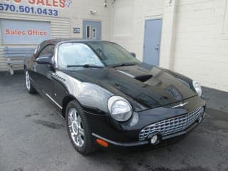 Ford 2004 Thunderbird