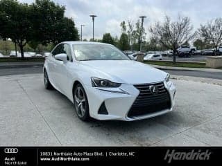 Lexus 2017 IS 300