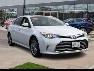 Toyota 2017 Avalon Hybrid