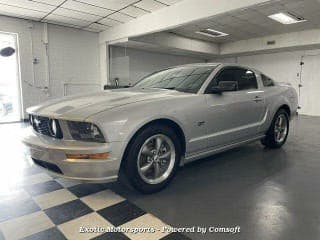 Ford 2006 Mustang