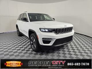 Jeep 2022 Grand Cherokee