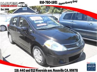 Nissan 2010 Versa