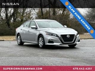 Nissan 2022 Altima